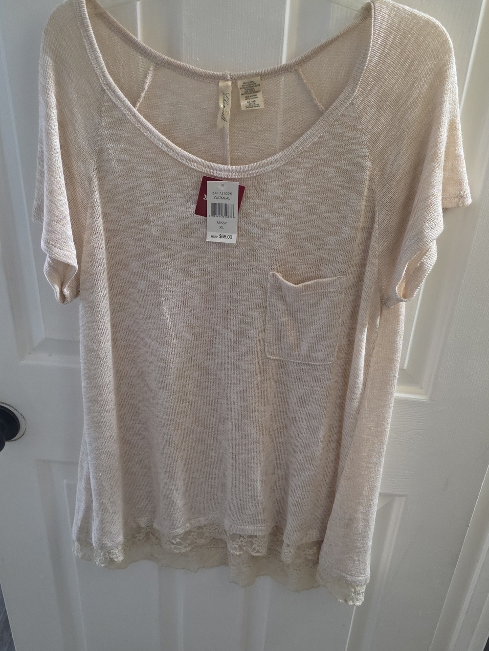 Chenault Lightweight Scoop Neck Pocket Tee - Cream